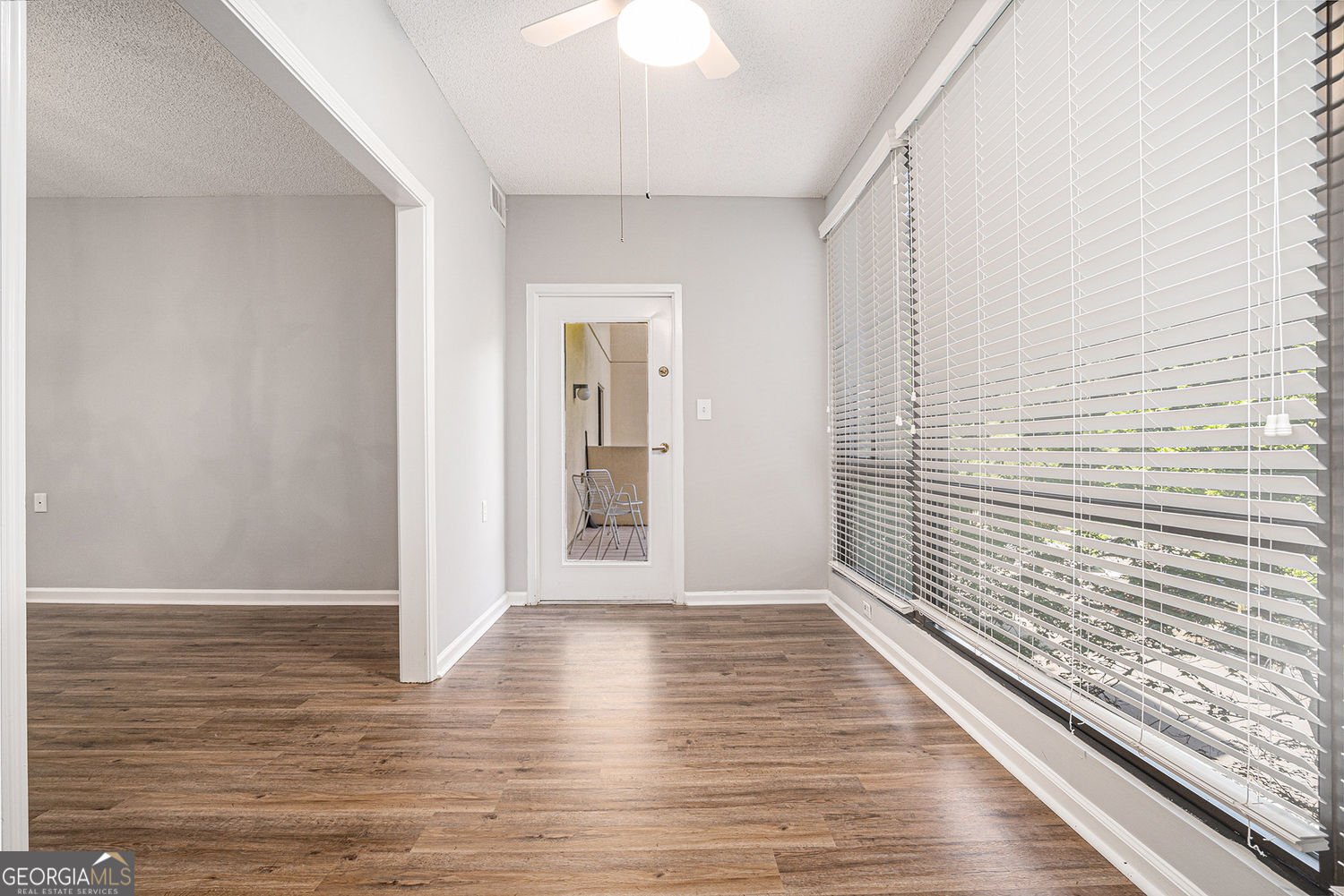 1800 Clairmont Lake Decatur - 11