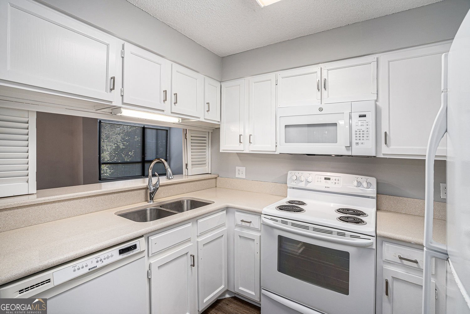 1800 Clairmont Lake Decatur - 15