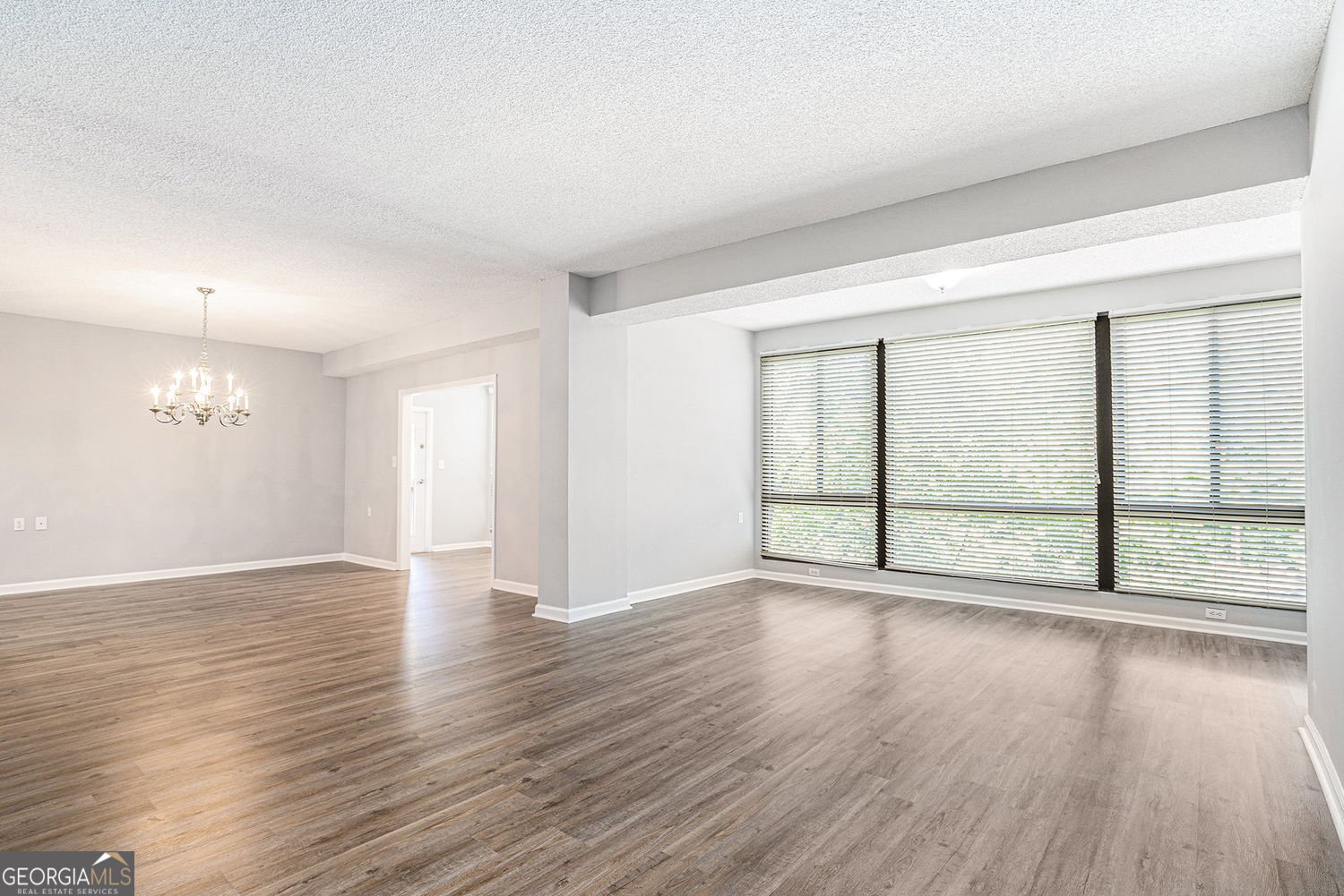1800 Clairmont Lake Decatur - 4