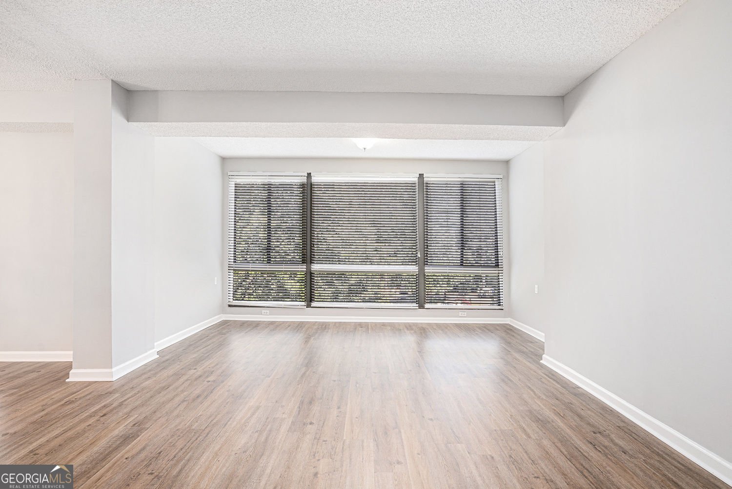 1800 Clairmont Lake Decatur - 5