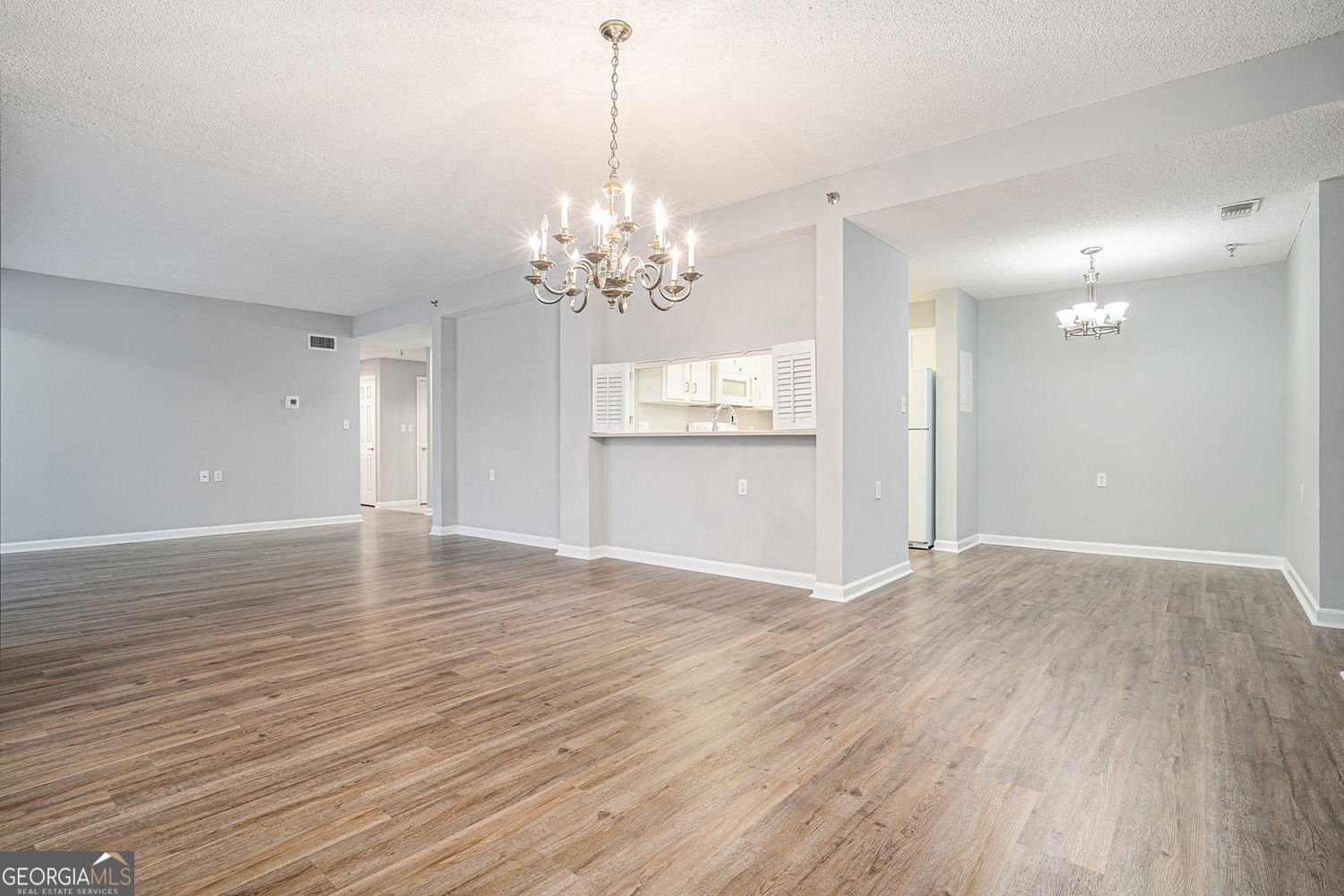 1800 Clairmont Lake Decatur - 9