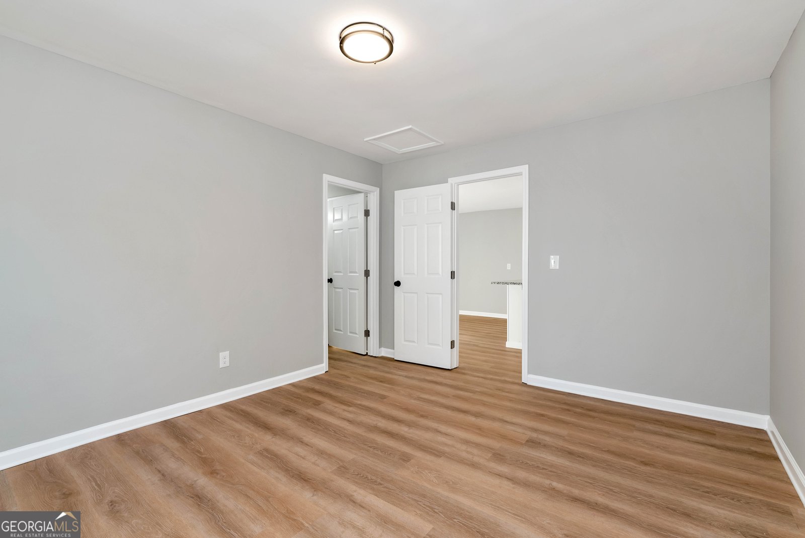 124 Stark Street Commerce - 17