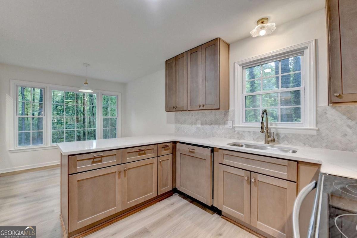 315 Fayette Drive Fayetteville - 9