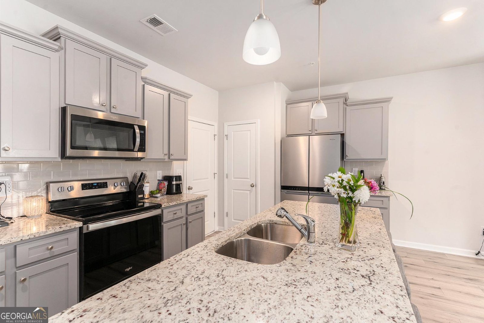11730 Chatham Drive Hampton - 11