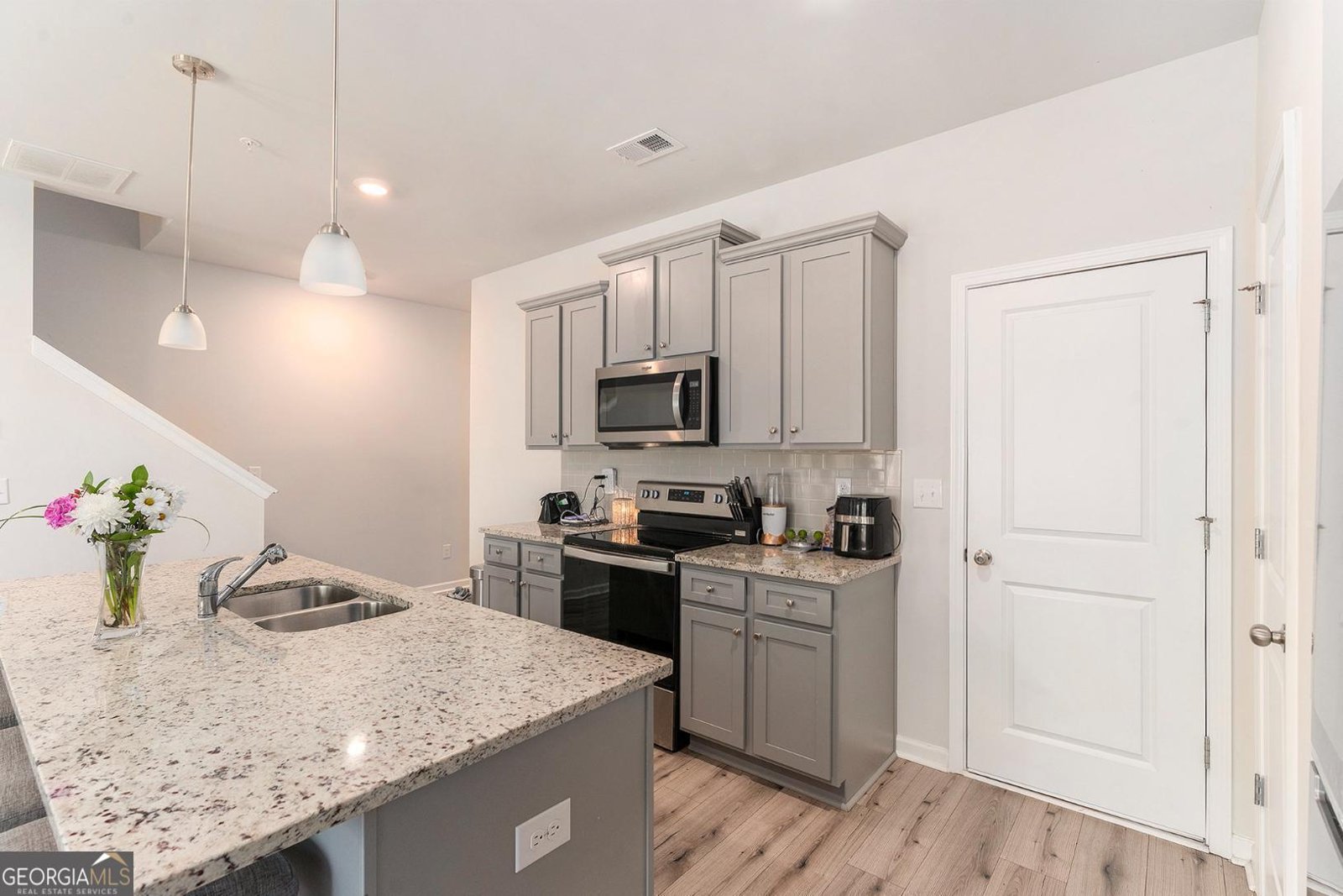 11730 Chatham Drive Hampton - 13