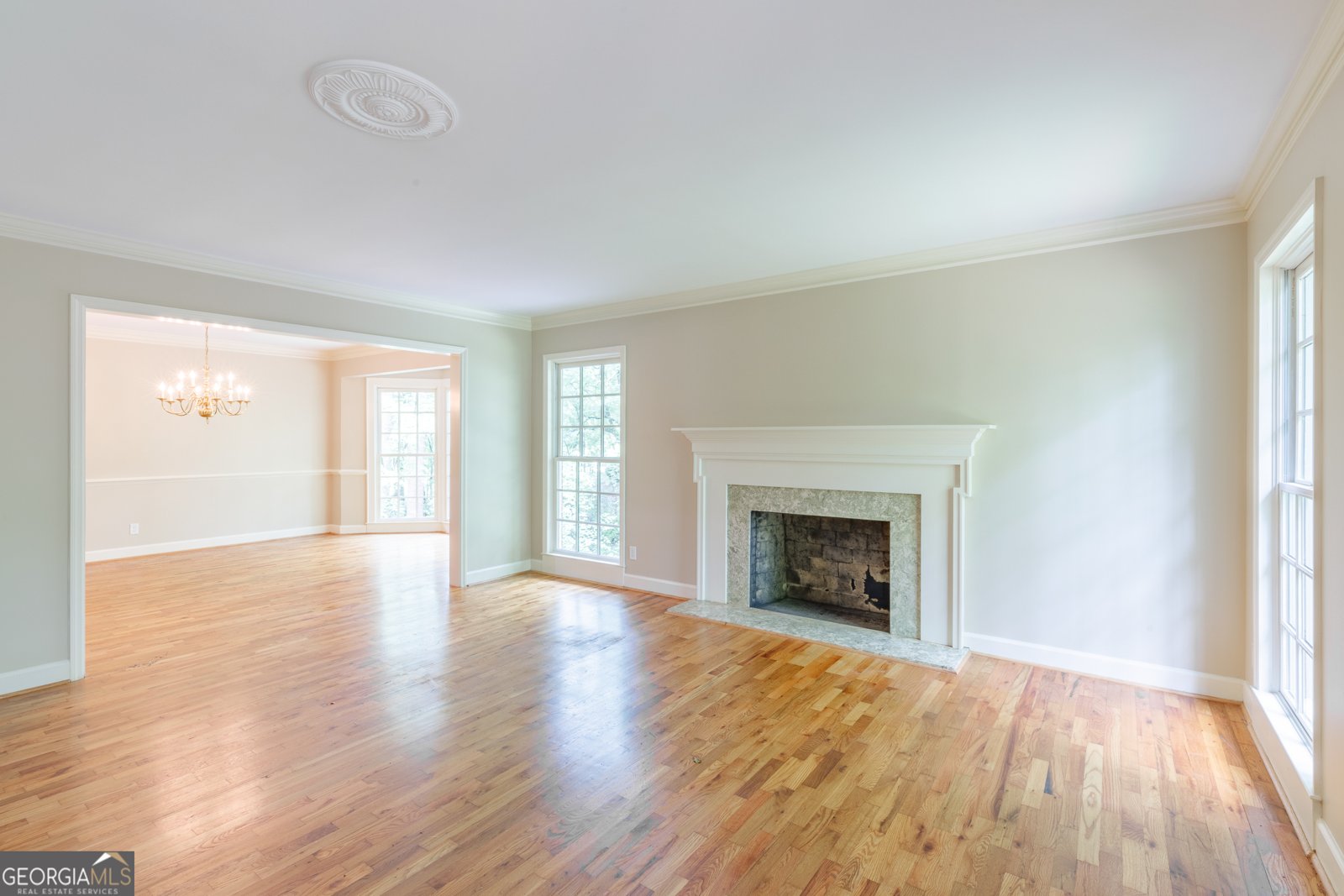 302 Brookwood Lane Lafayette - 24
