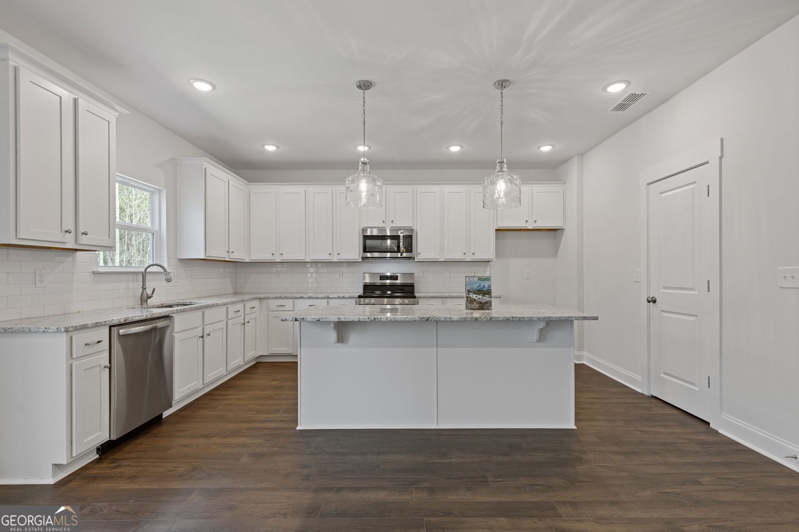 457 Principal Meridian Drive Dallas - 13