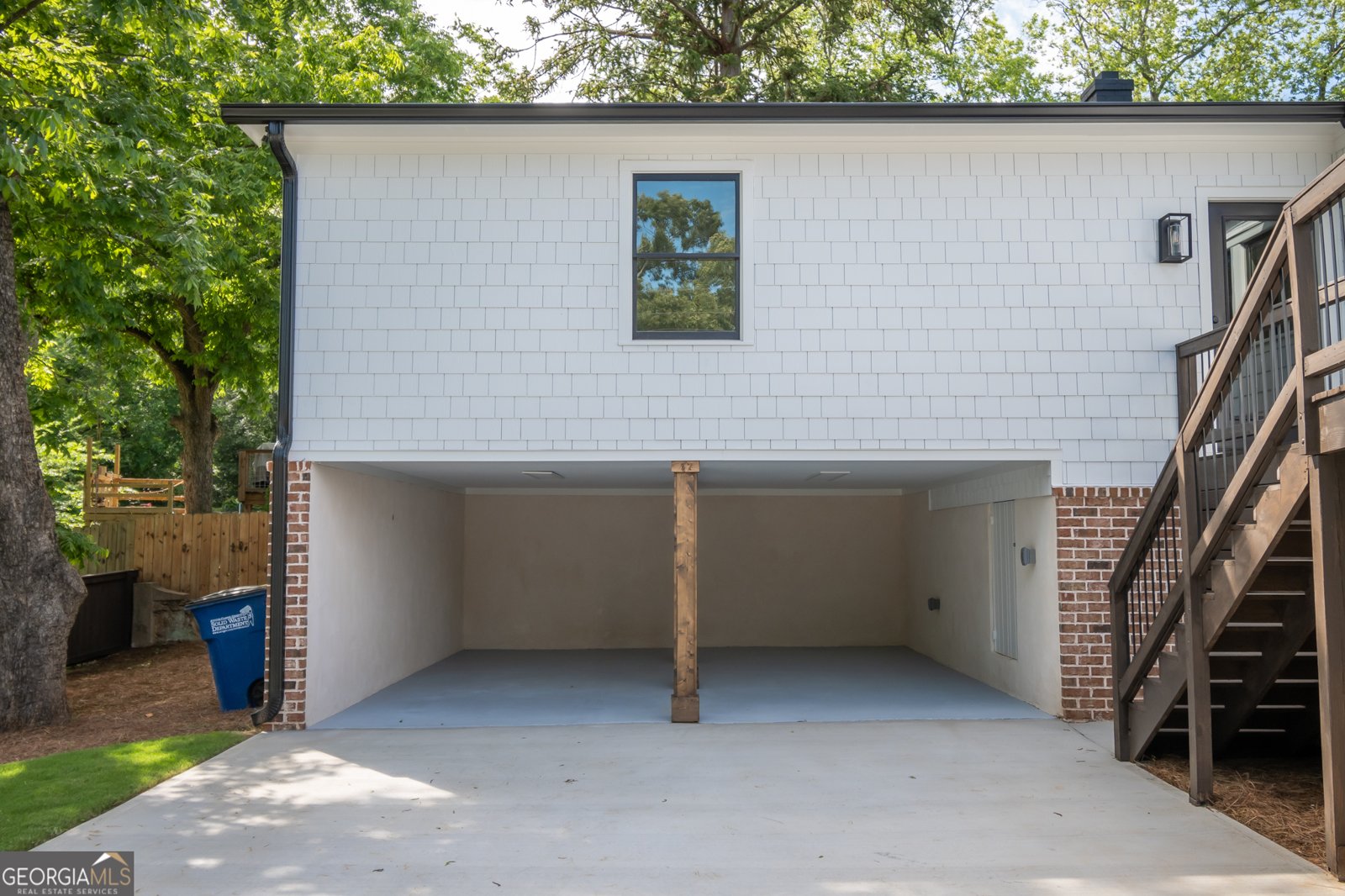 215 Holman Avenue Athens - 68