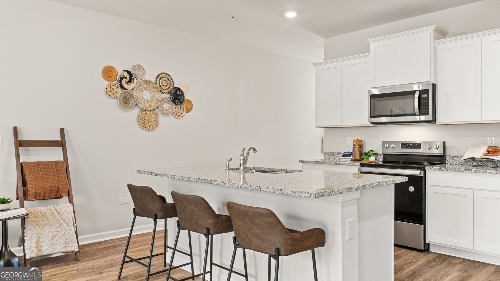 310 Sound Circle Stockbridge - 10