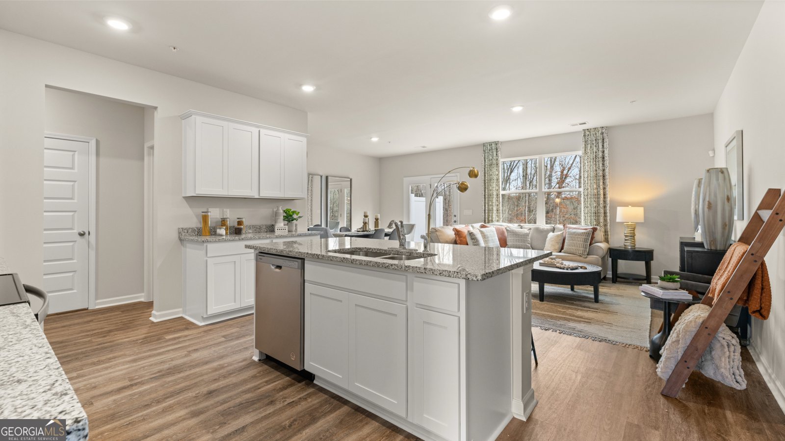 310 Sound Circle Stockbridge - 11
