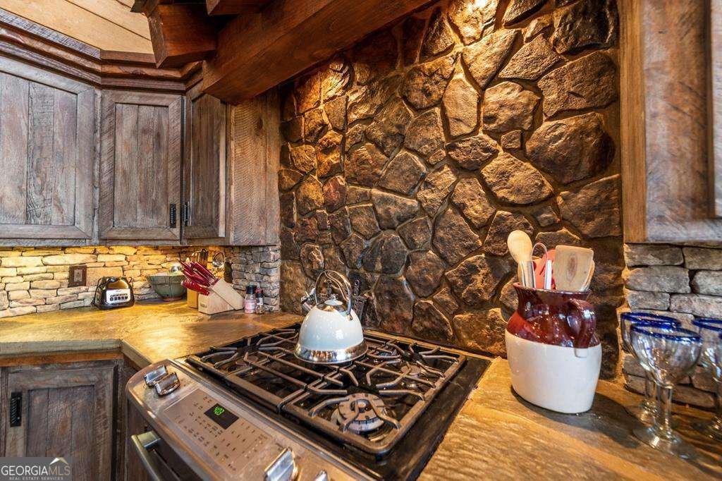 2085 Briar Cove Road Morganton - 13