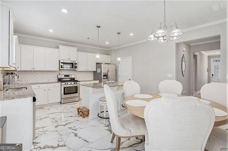 413 HUNTLEIGH SHORES Lane Dallas - 9