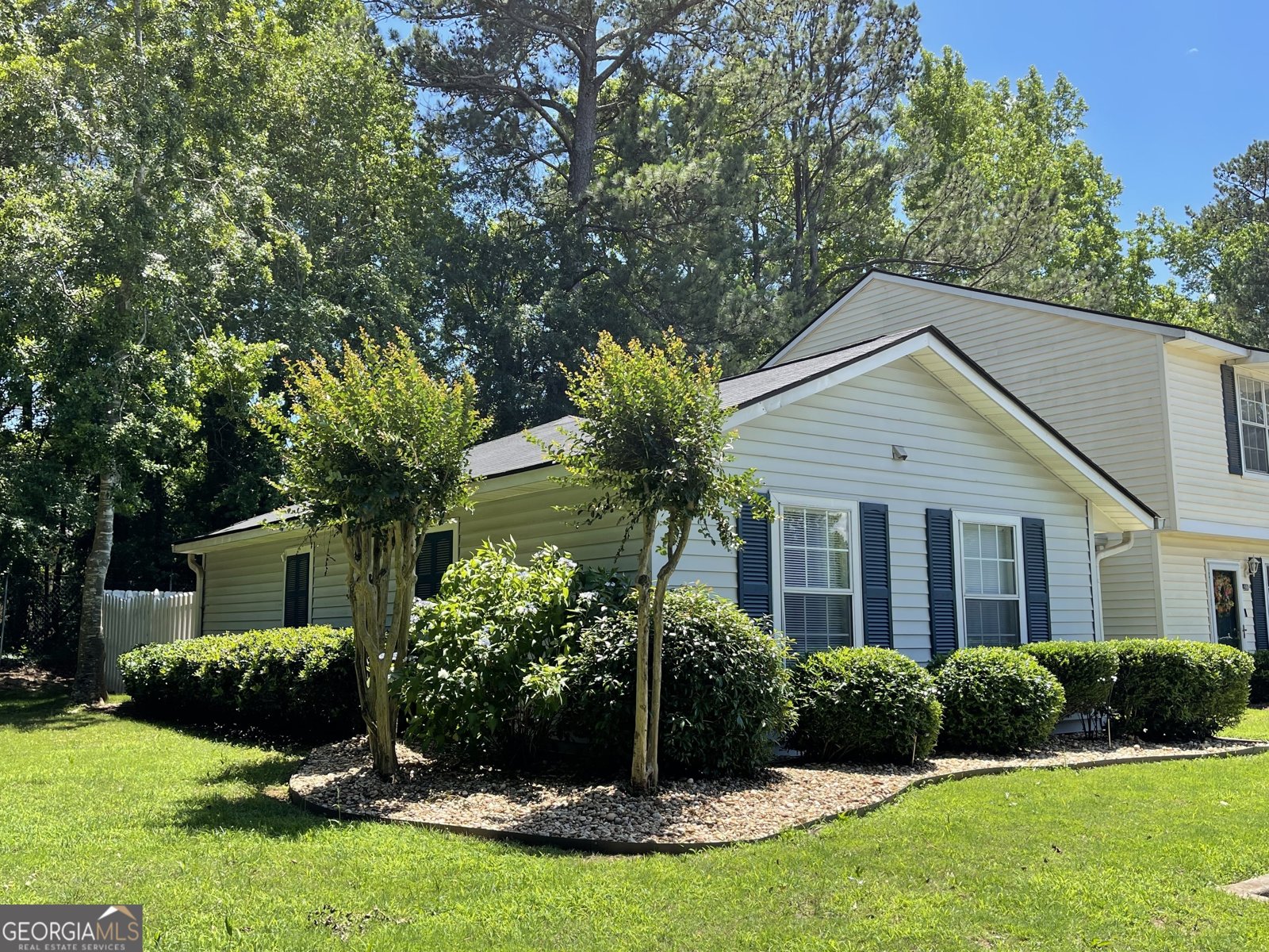 401 Bainbridge Drive McDonough - 1
