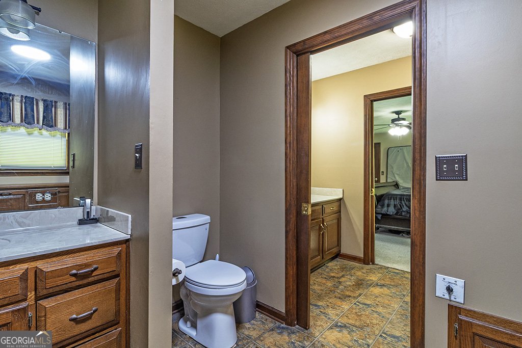 320 Oakridge Drive Forsyth - 18
