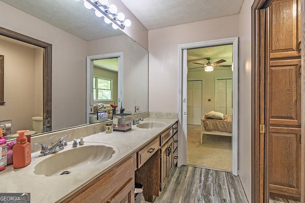 320 Oakridge Drive Forsyth - 24