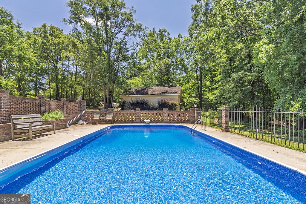 320 Oakridge Drive Forsyth - 4