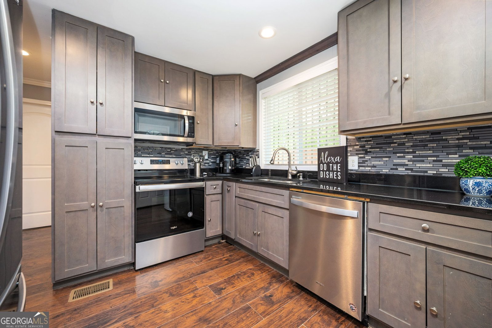 3479 Thompson Drive Atlanta - 23