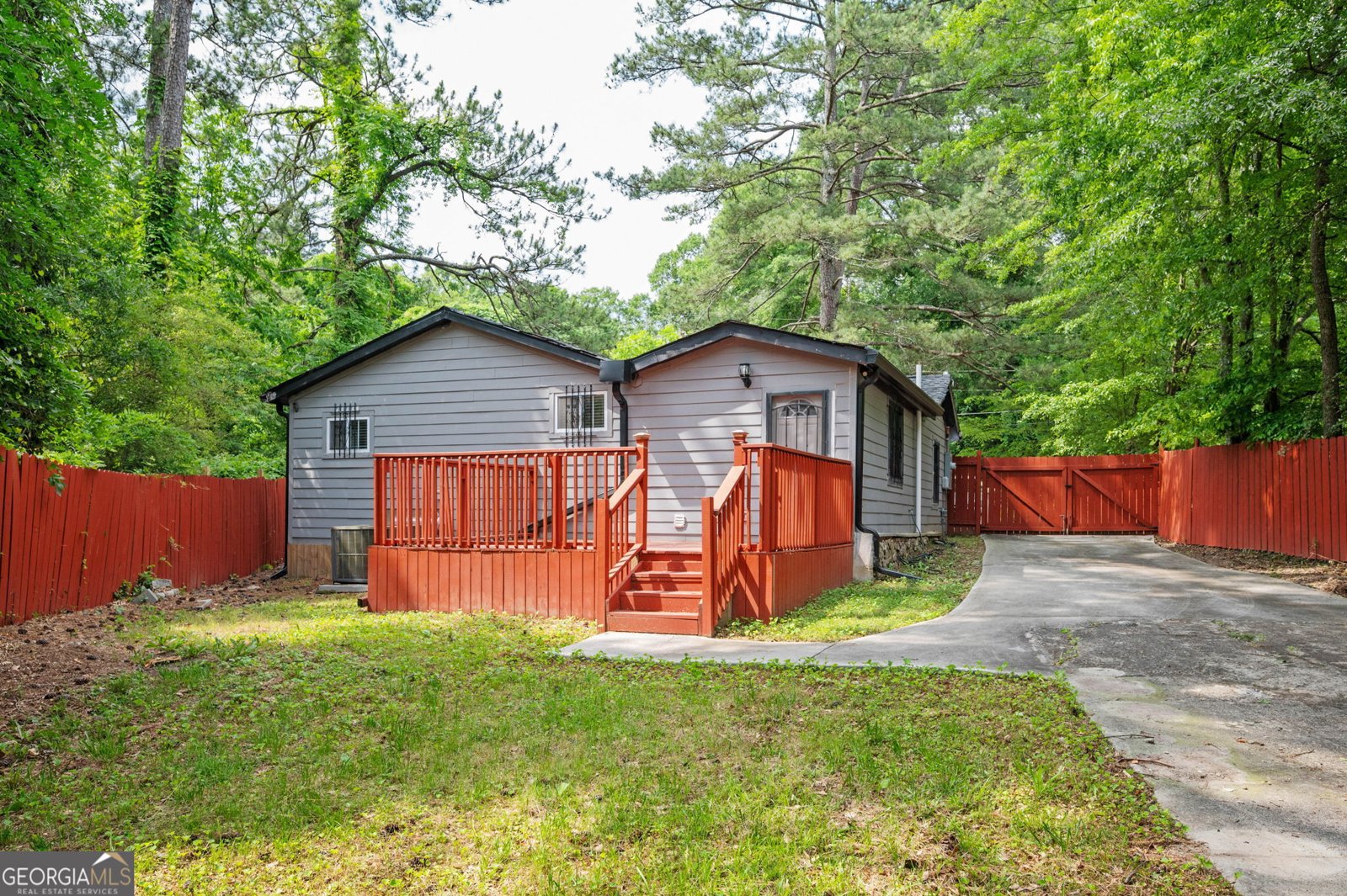 3479 Thompson Drive Atlanta - 30