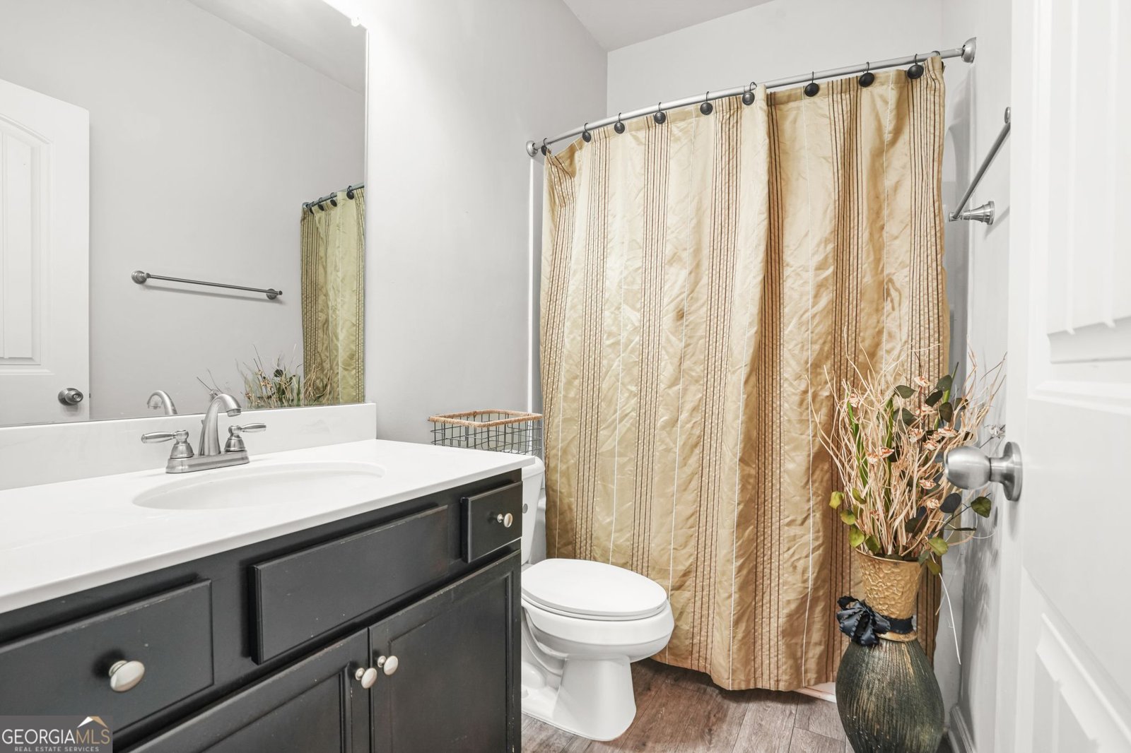 200 Cherokee Reserve Circle Canton - 27