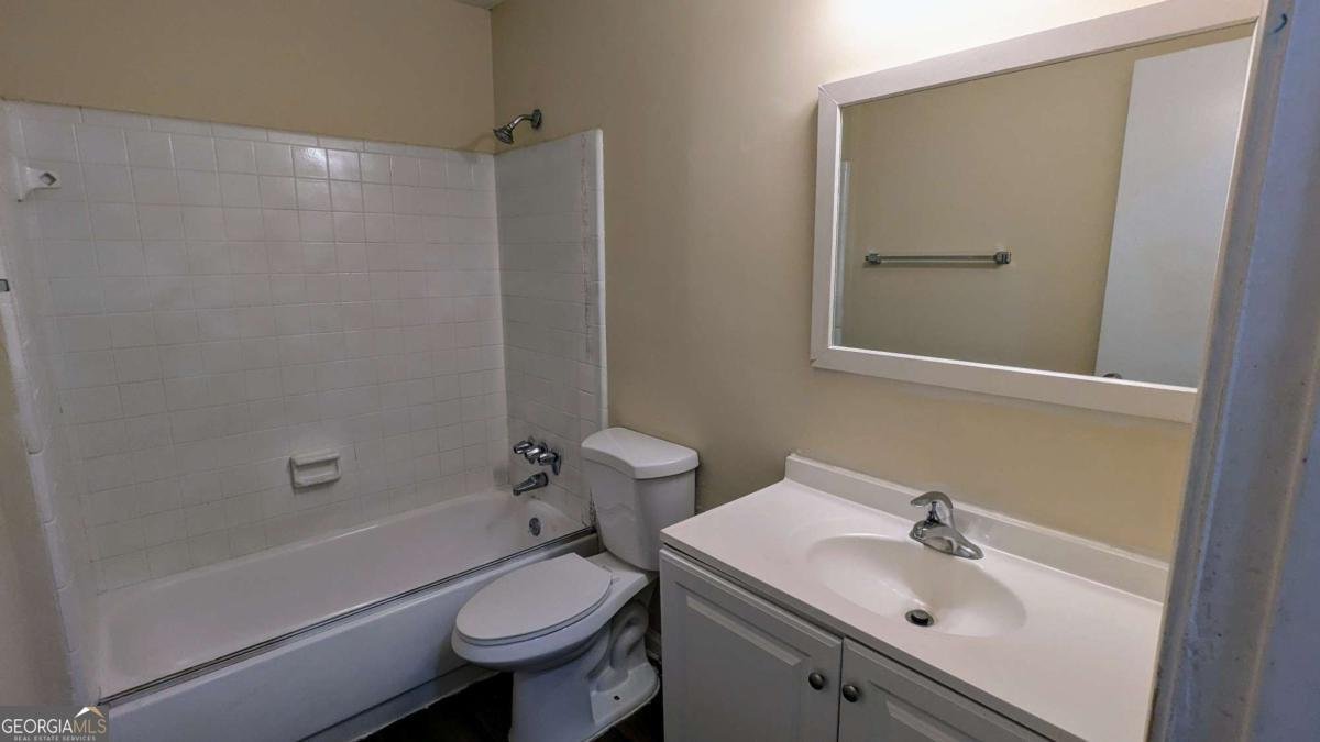 3656 Salem Trail Lithonia - 22