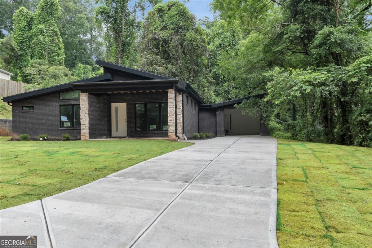 998 Lookout Avenue Atlanta - 1