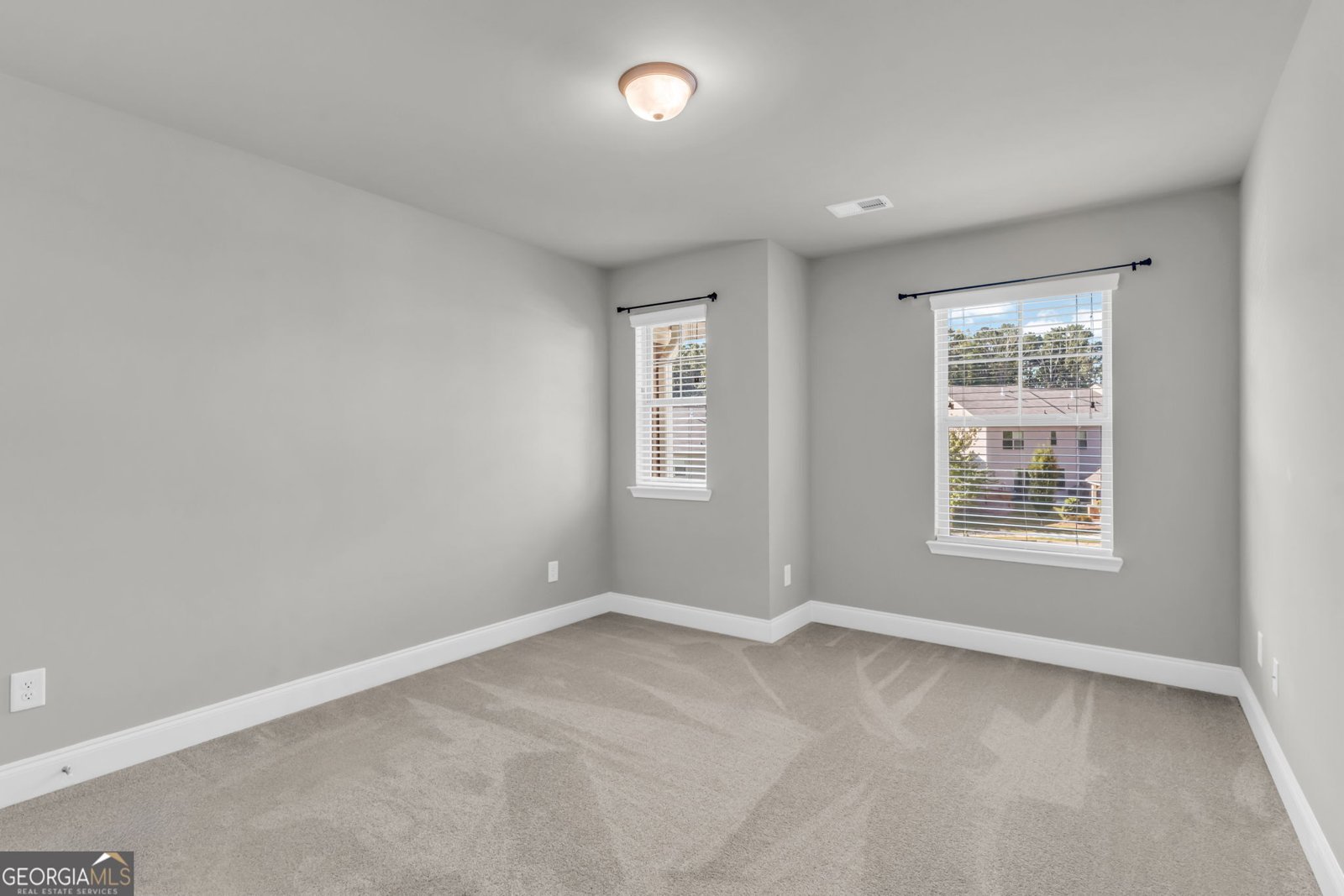 213 Yellowwood Way Woodstock - 24