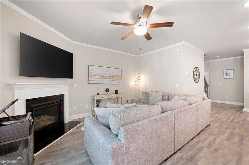 213 Yellowwood Way Woodstock - 9