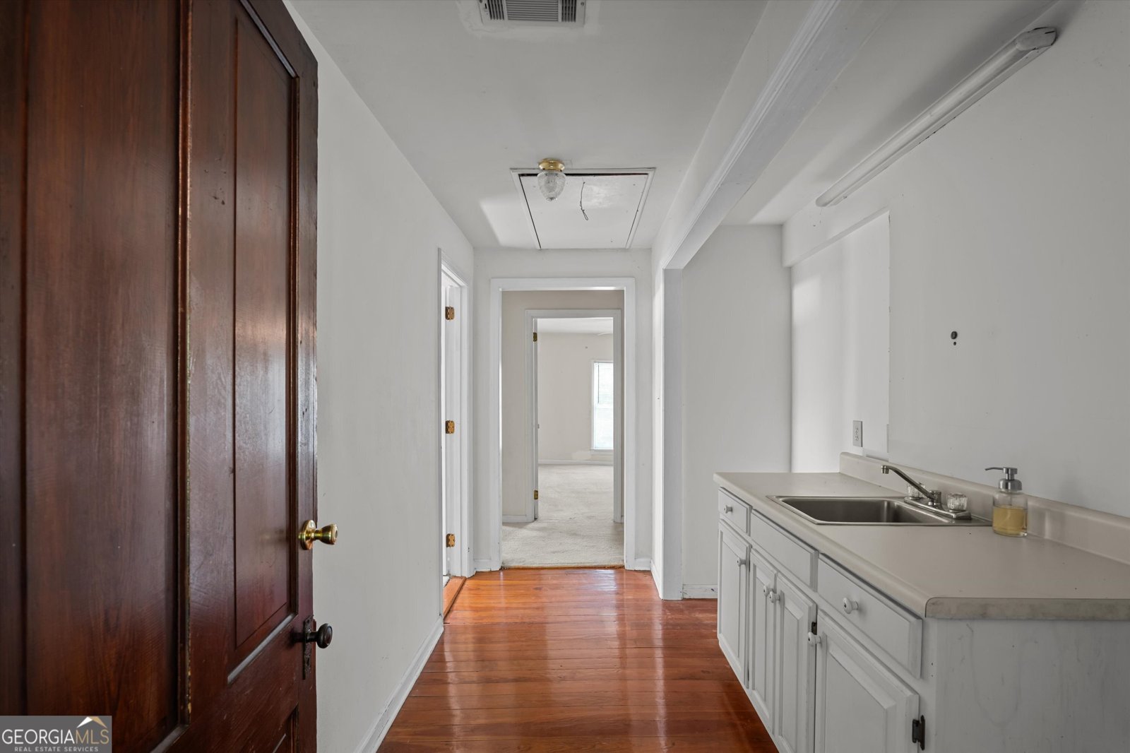 223 Robert Toombs Avenue Washington - 55