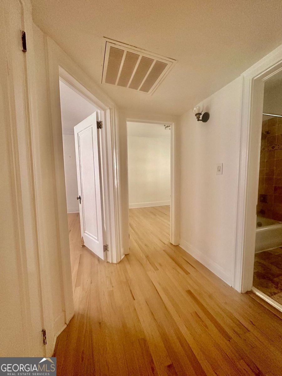 2230 Peachtree Road Road Atlanta - 6