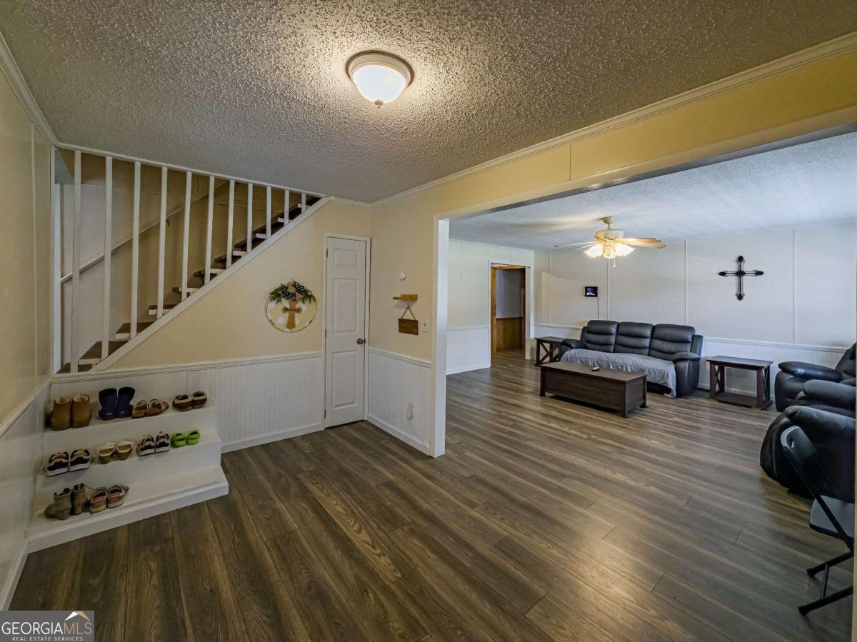 111 Old Mail Road Sylvester - 7
