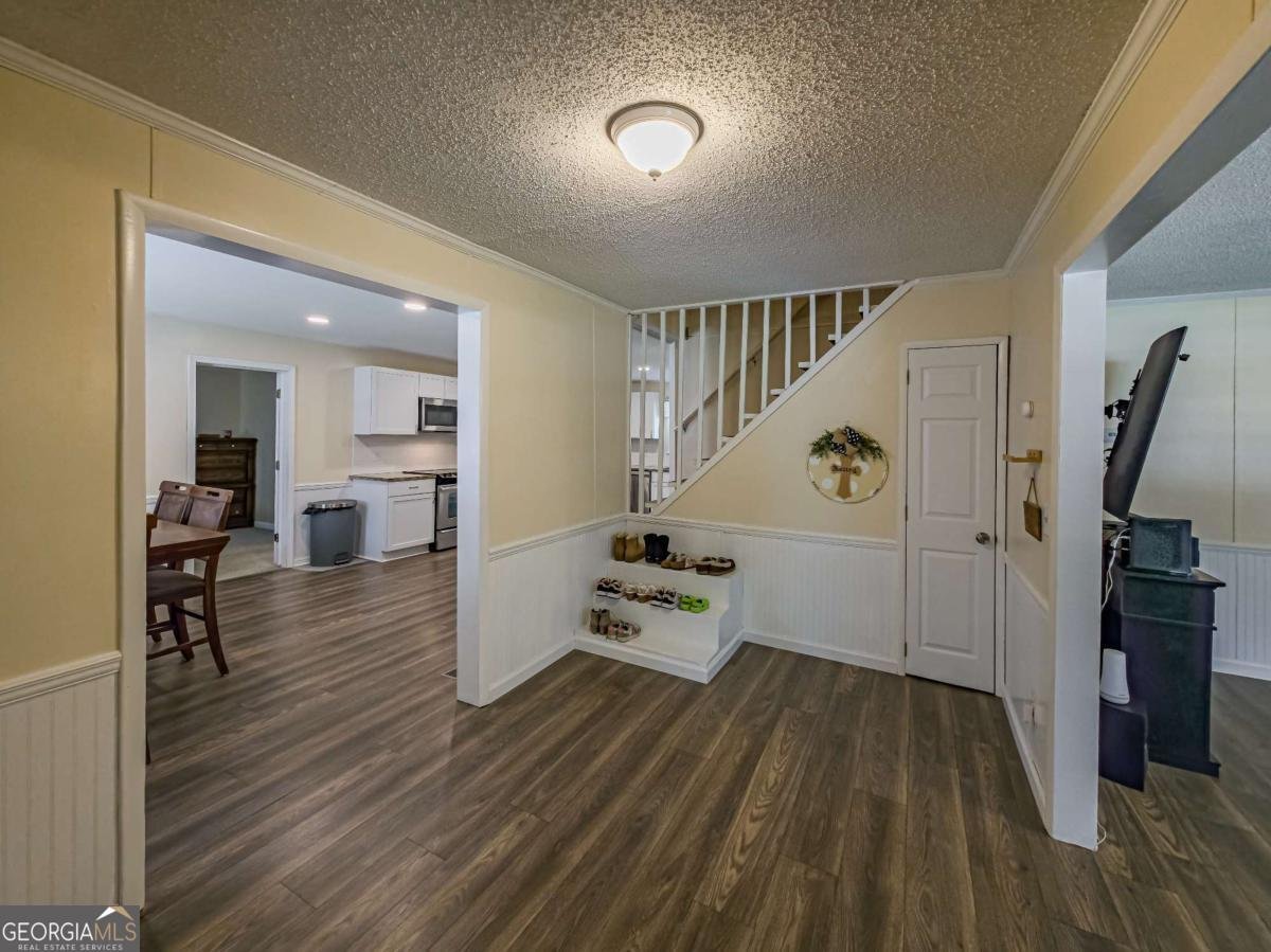 111 Old Mail Road Sylvester - 8