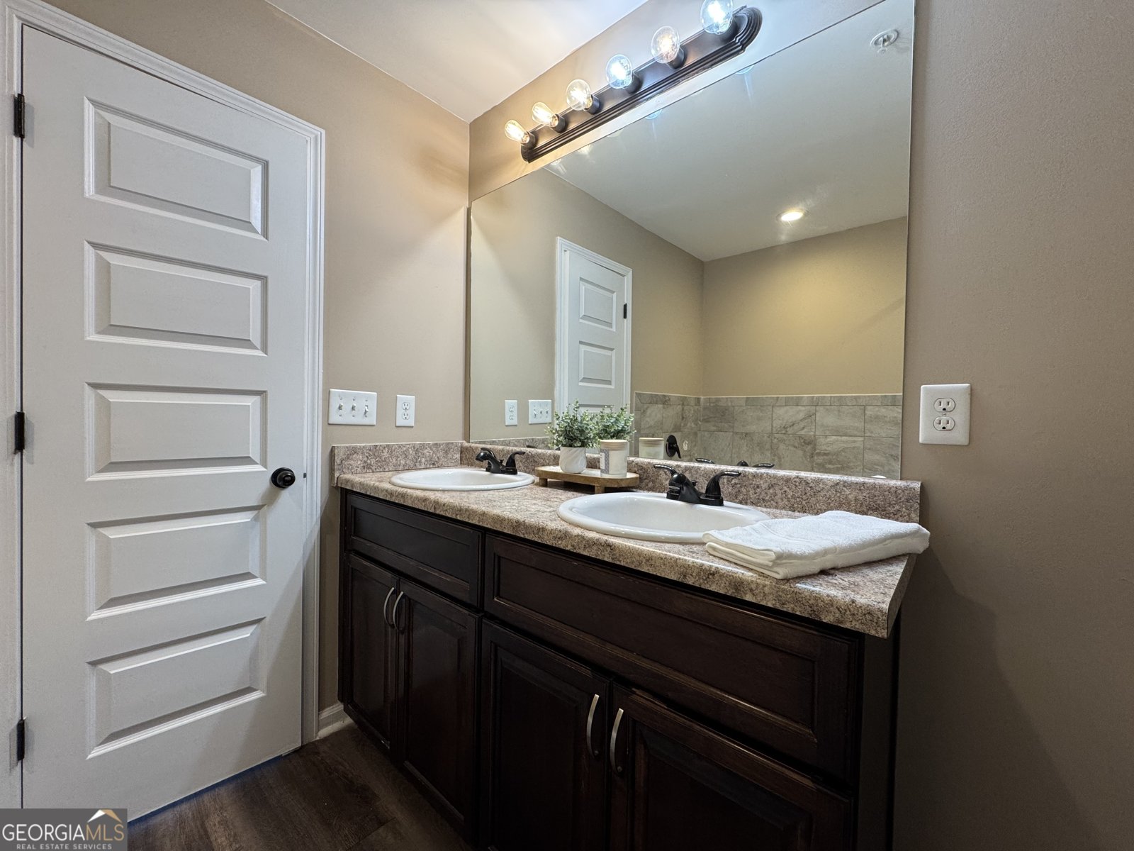1853 Broad River Road Atlanta - 40