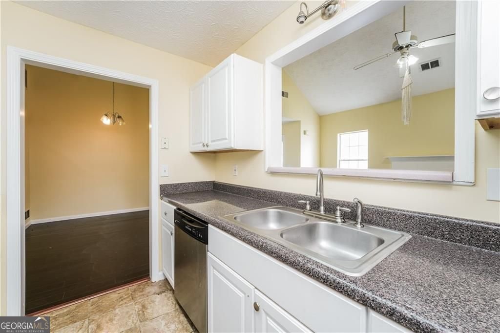 5867 Trent Walk Drive Lithonia - 6