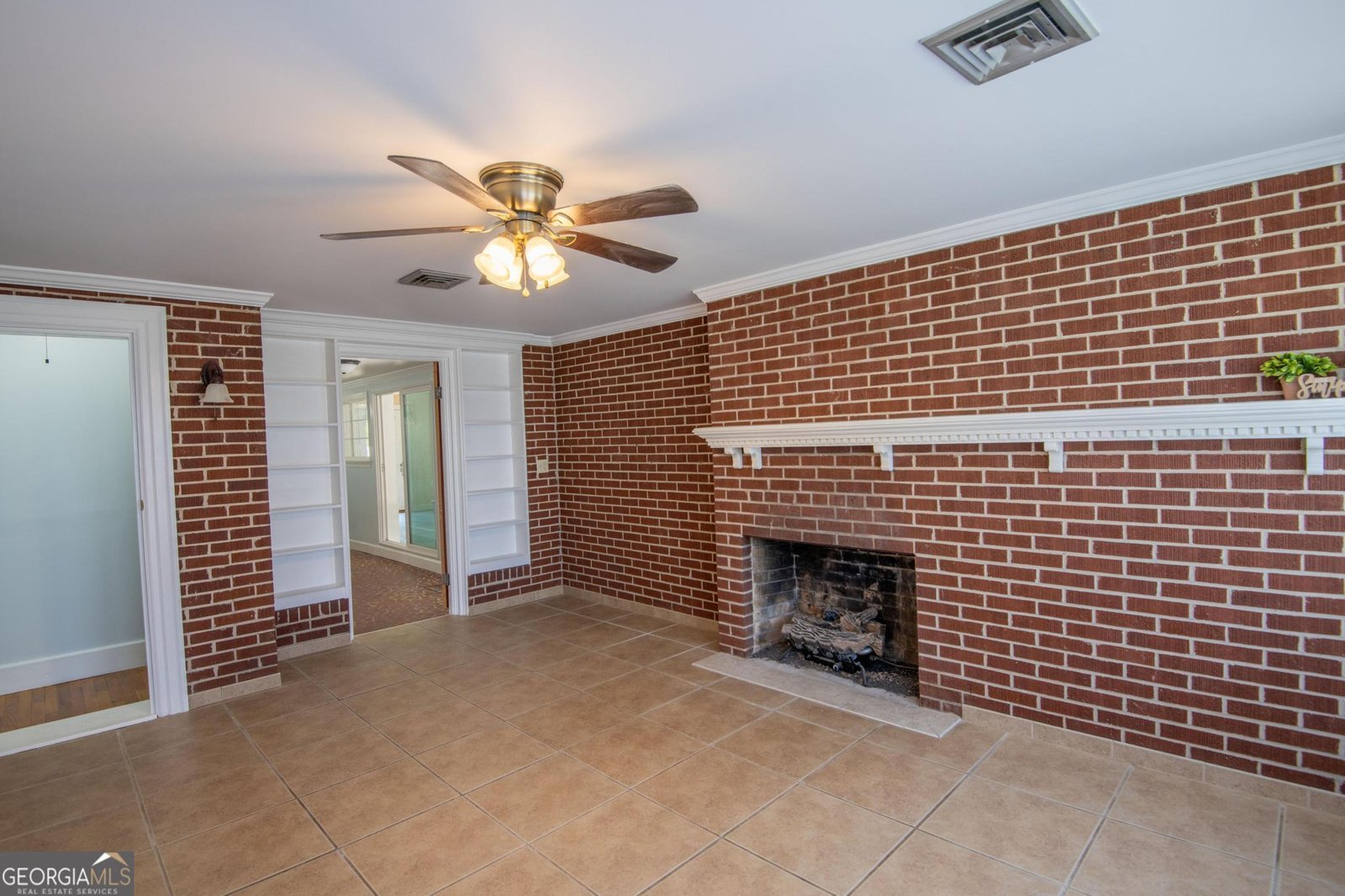 814 Main Street Sylvania - 12