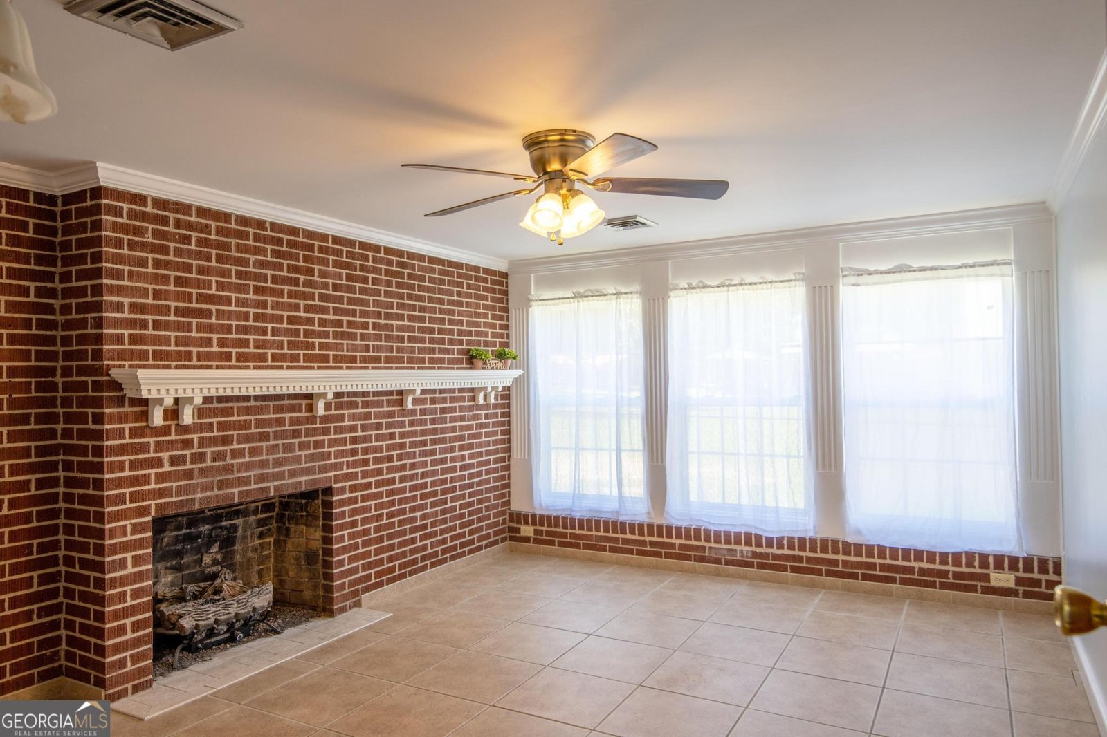 814 Main Street Sylvania - 13