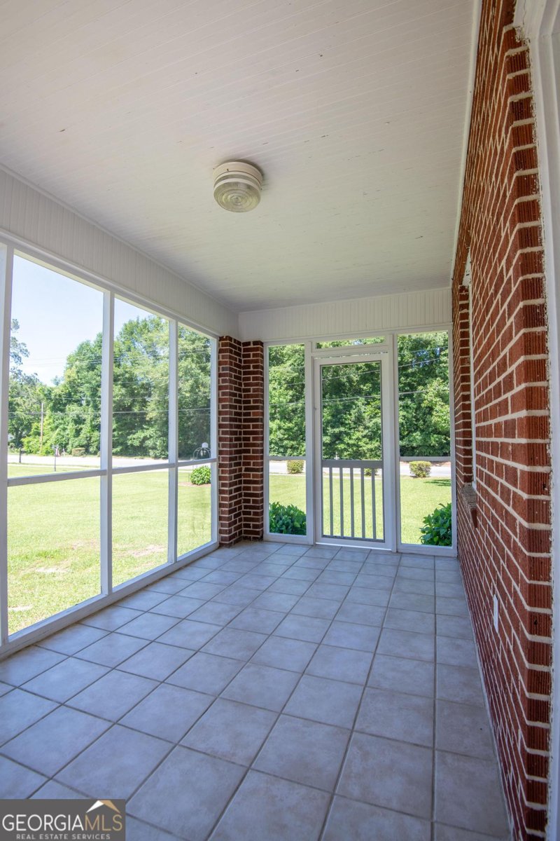 814 Main Street Sylvania - 26