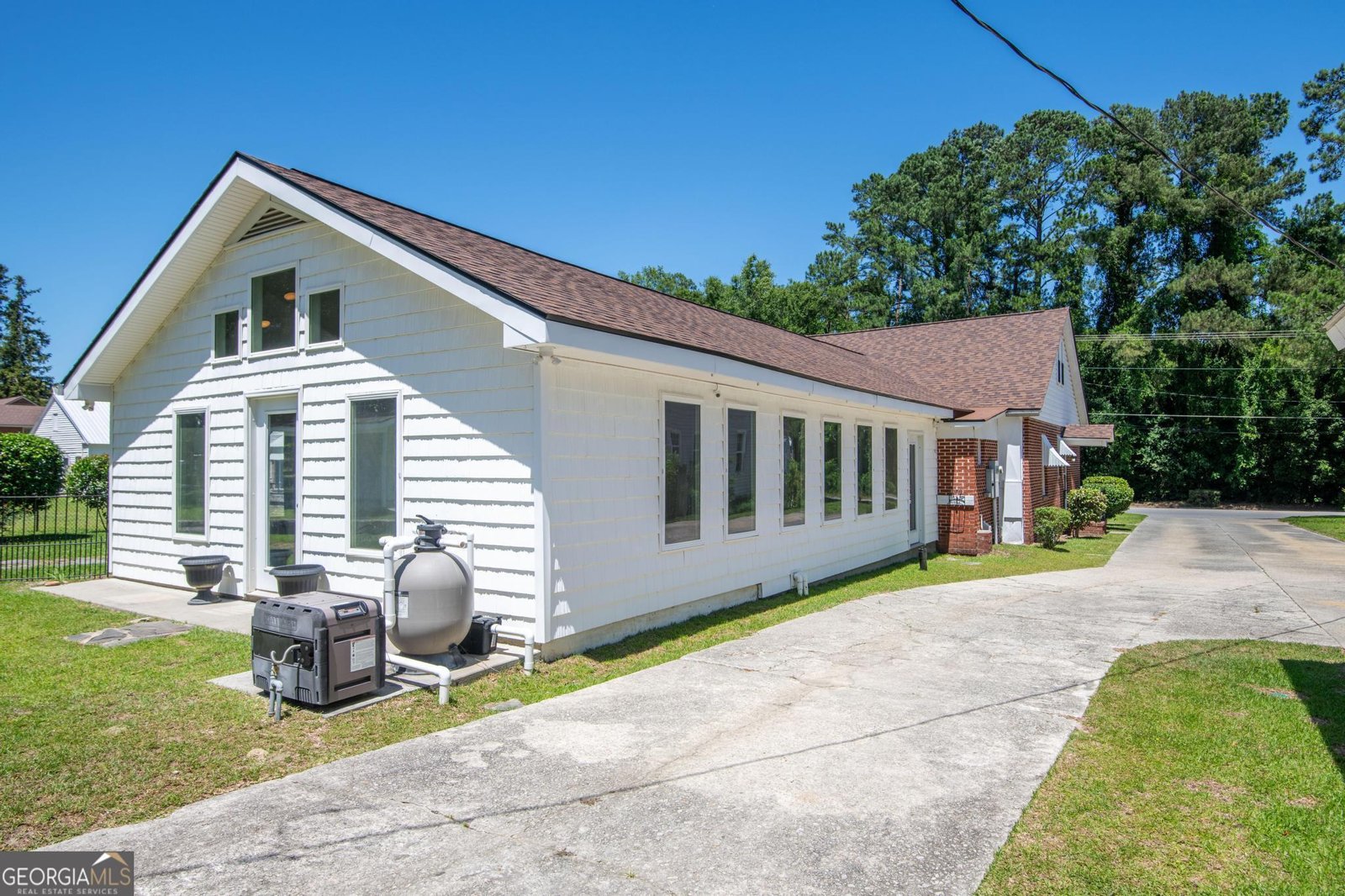 814 Main Street Sylvania - 33