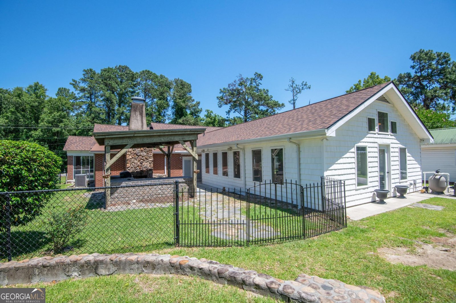 814 Main Street Sylvania - 41
