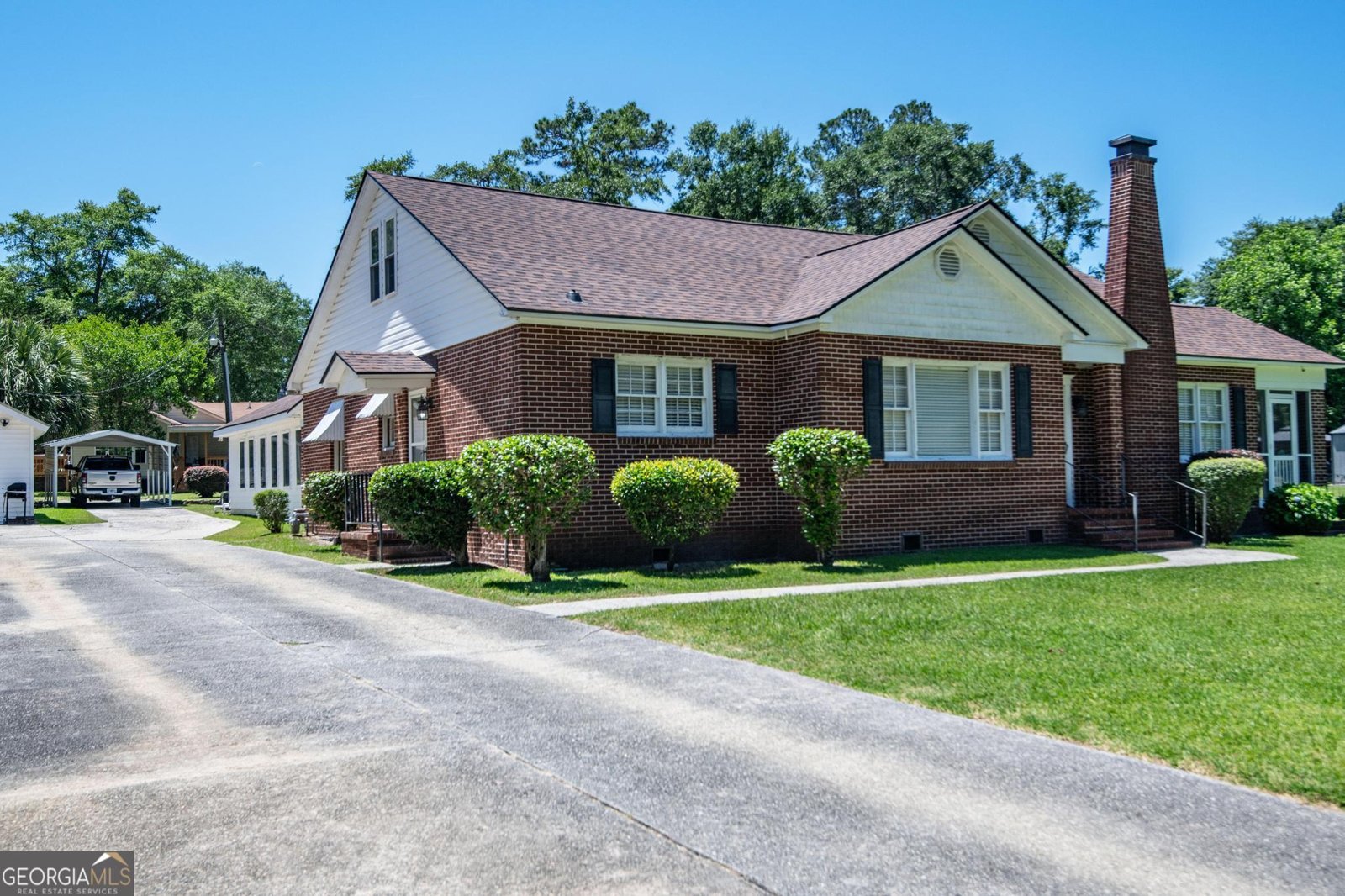 814 Main Street Sylvania - 48