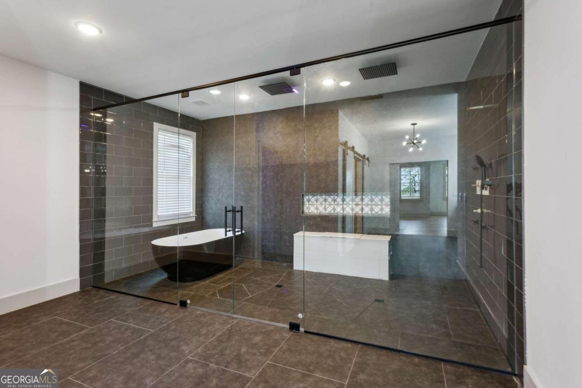 2153 COOPER LAKE Road Smyrna - 13