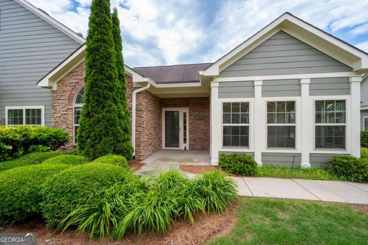 2061 Grove Field Lane Marietta - 1