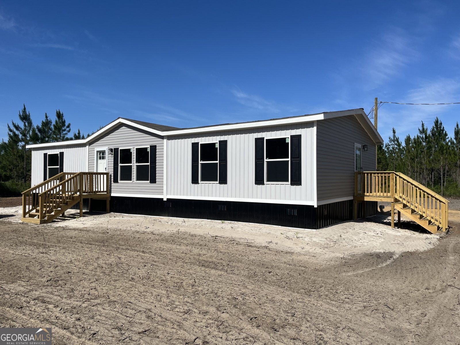 585 Elmer Thrift Road Waycross - 1