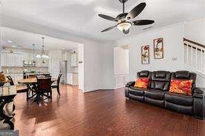 121 Royal Sunset Drive Dallas - 10