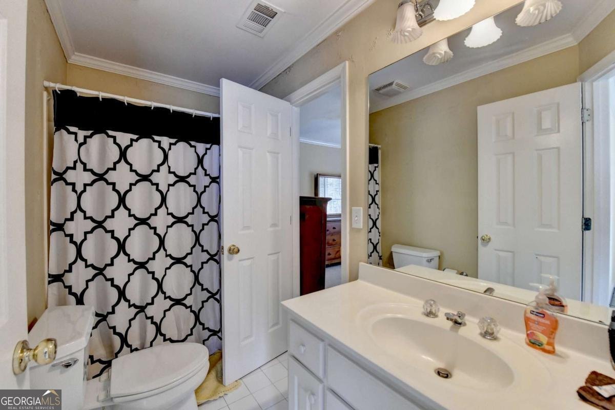 5980 Whitestone Lane Suwanee - 38