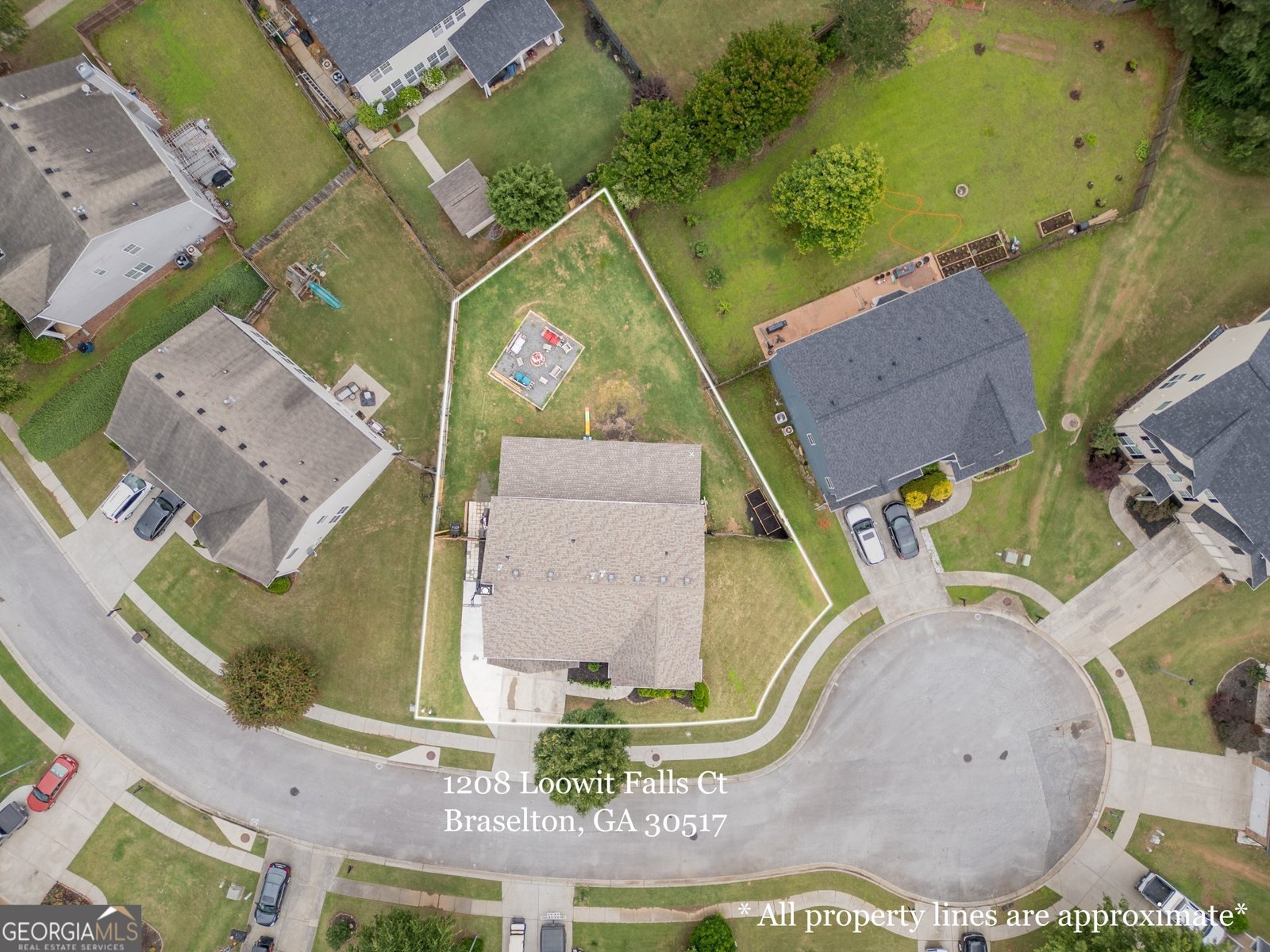 1208 LOOWIT FALLS Court Braselton - 13