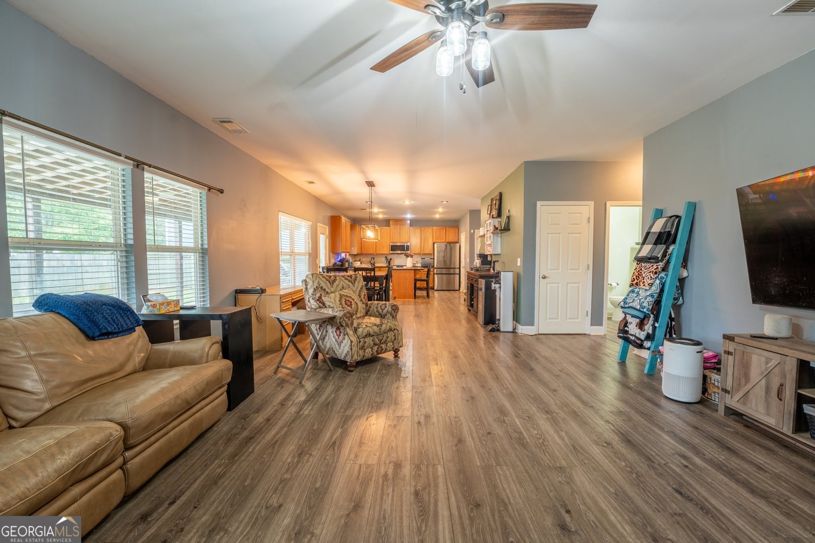 1208 LOOWIT FALLS Court Braselton - 30