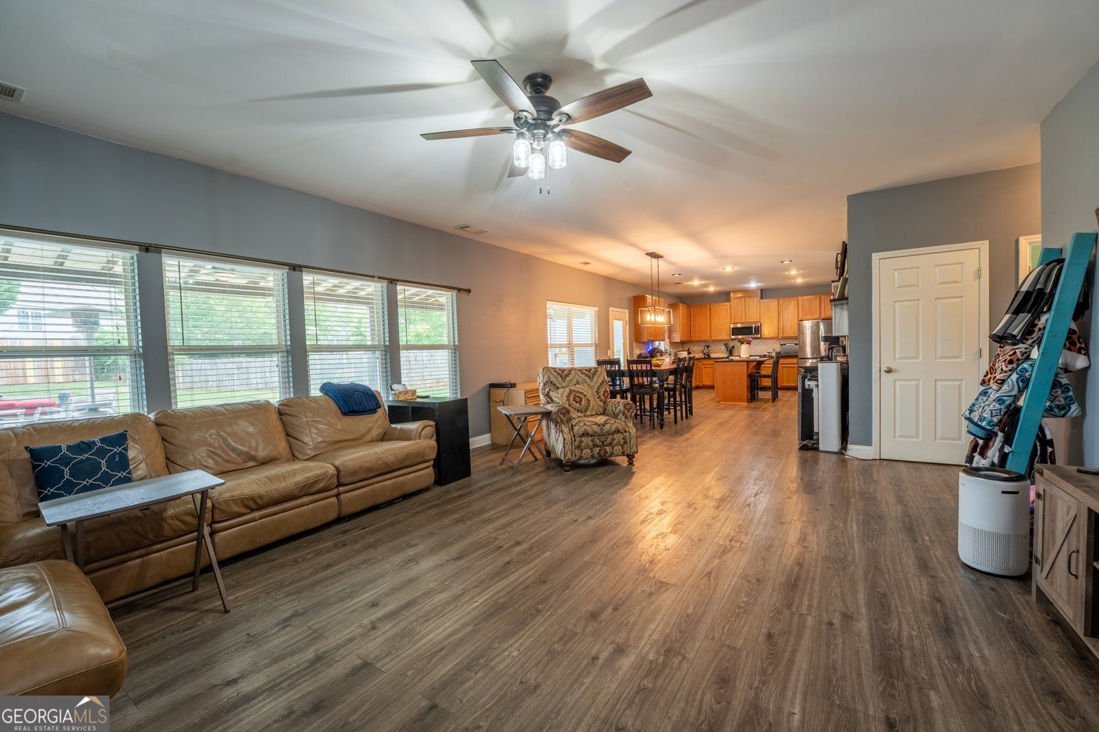 1208 LOOWIT FALLS Court Braselton - 31