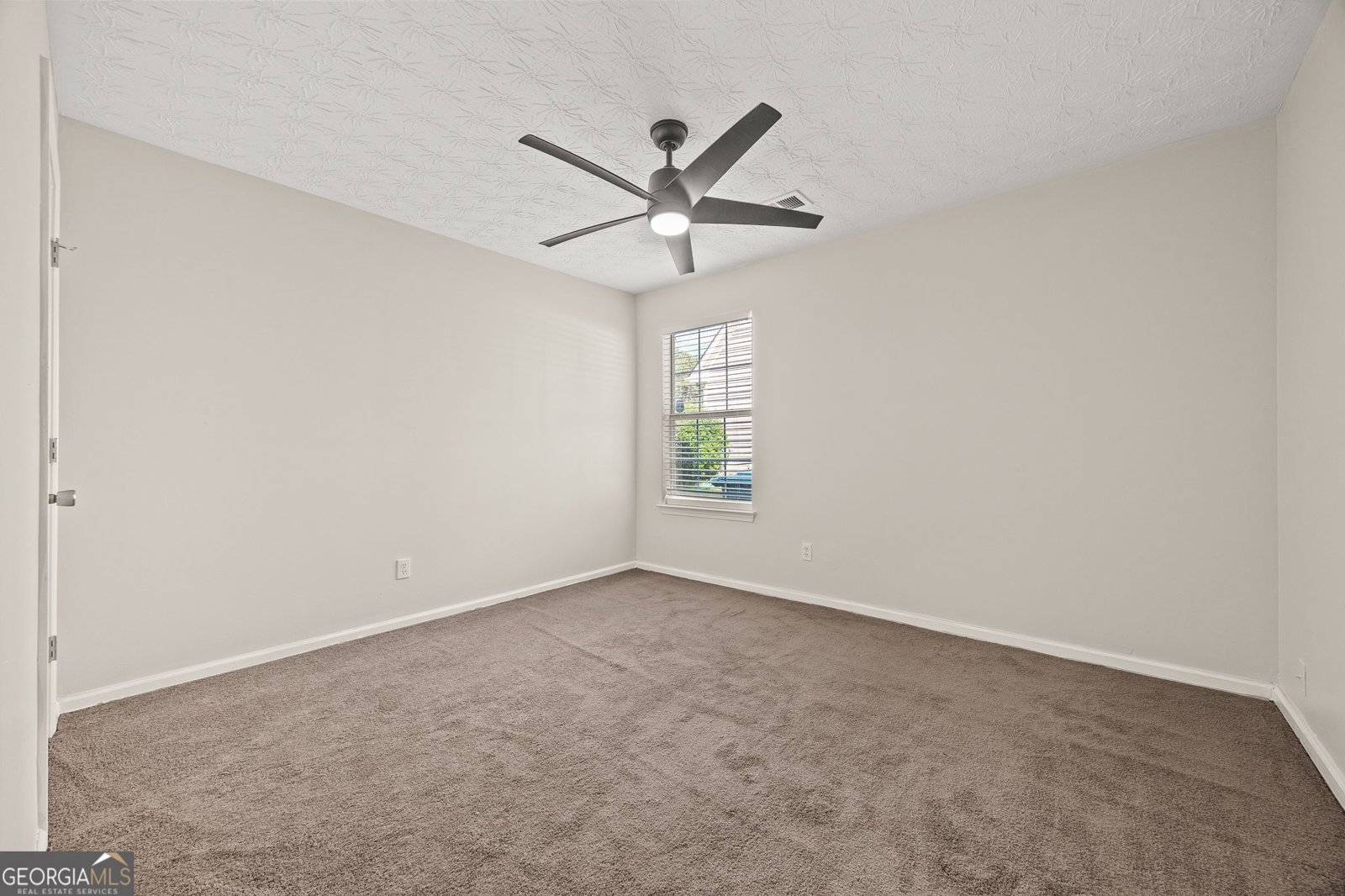 211 Millstone Drive Hampton - 16