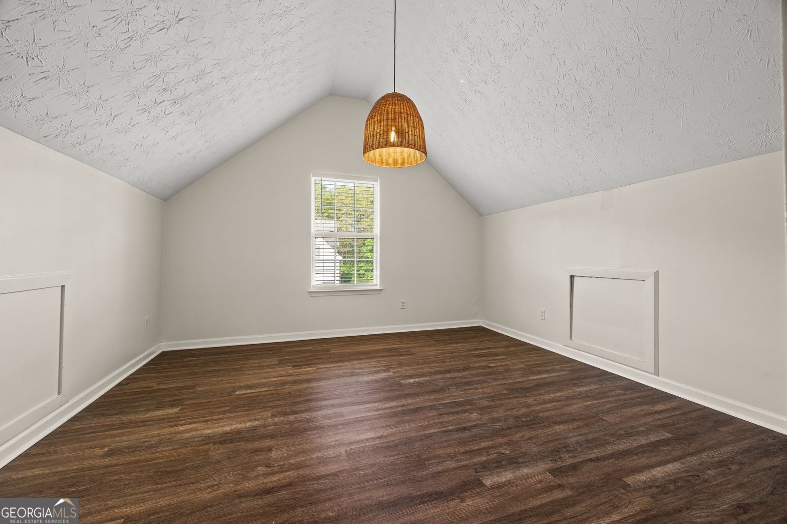 211 Millstone Drive Hampton - 25