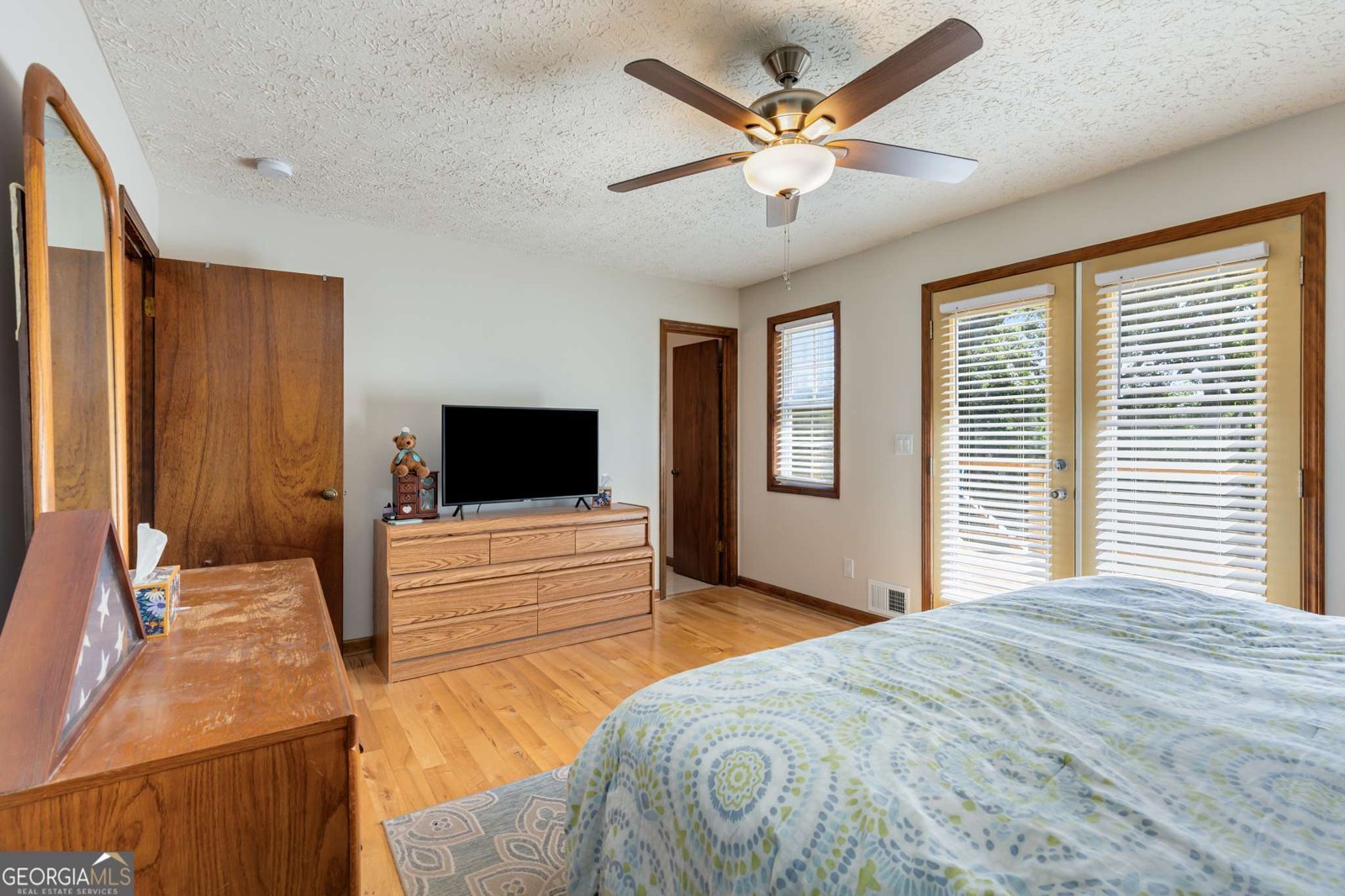 319 Hill Crest Circle Woodstock - 28